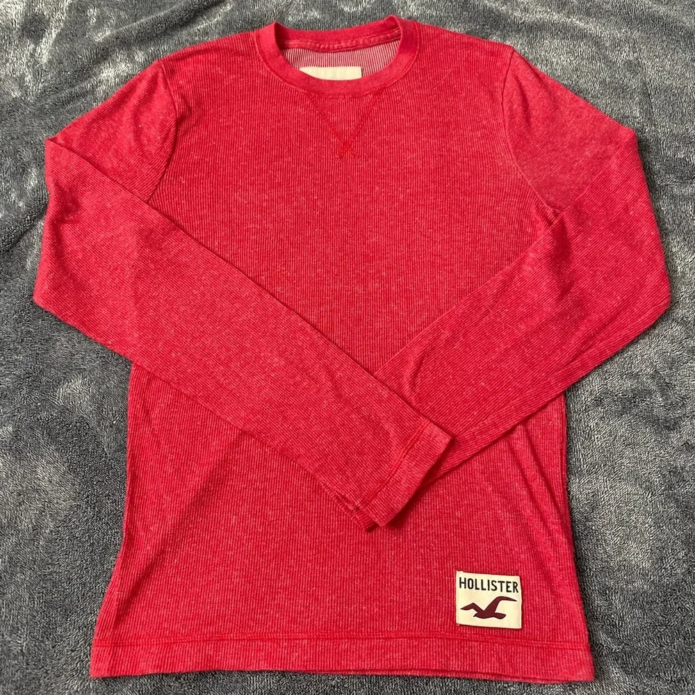 Hollister Men’s Red Long Sleeve Thermal Waffle Knit Shirt - Size Medium - Picture 2 of 8